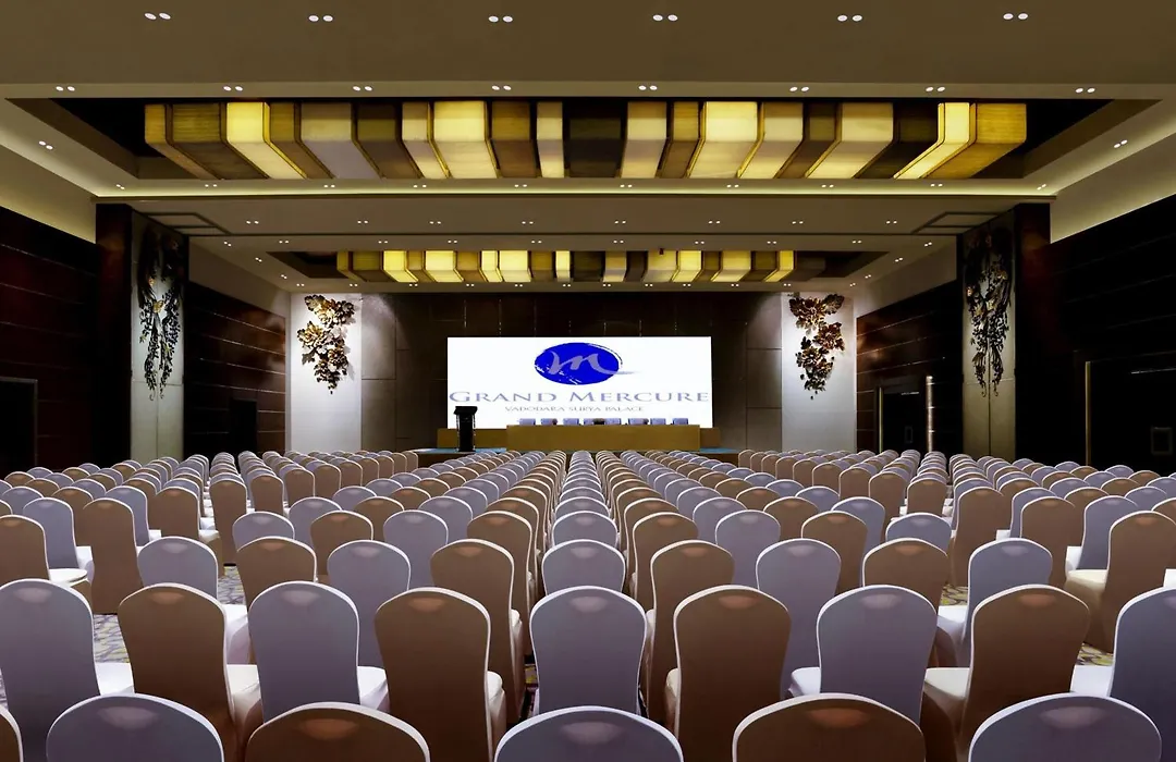 Grand Mercure Vadodara Surya Palace-1