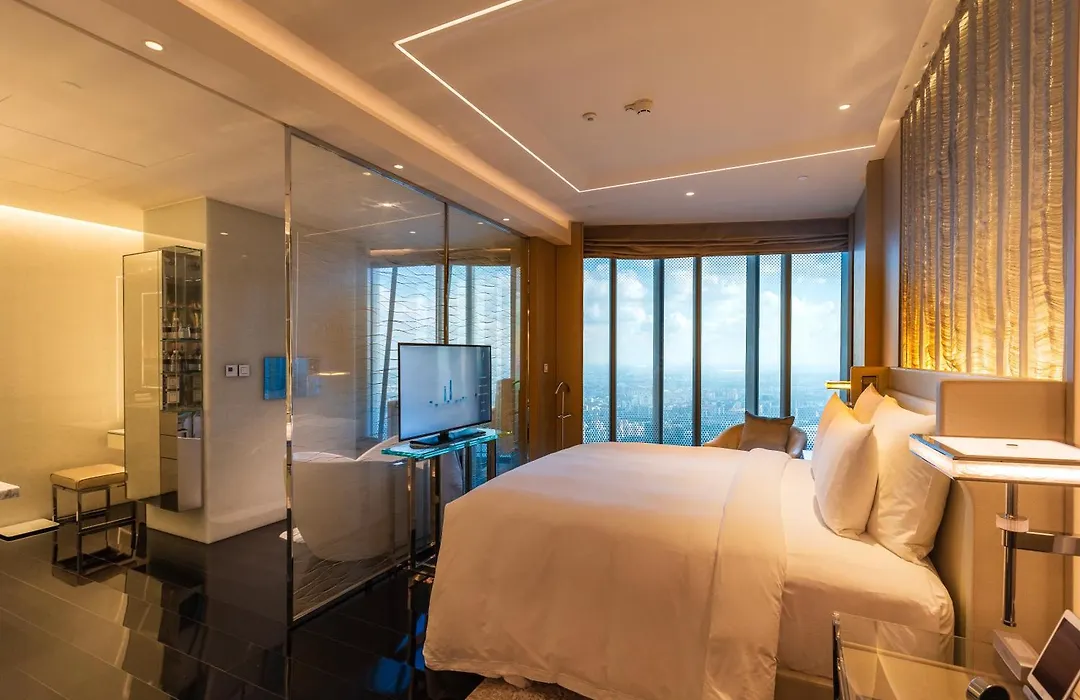 J Hotel, Shanghai Tower-1