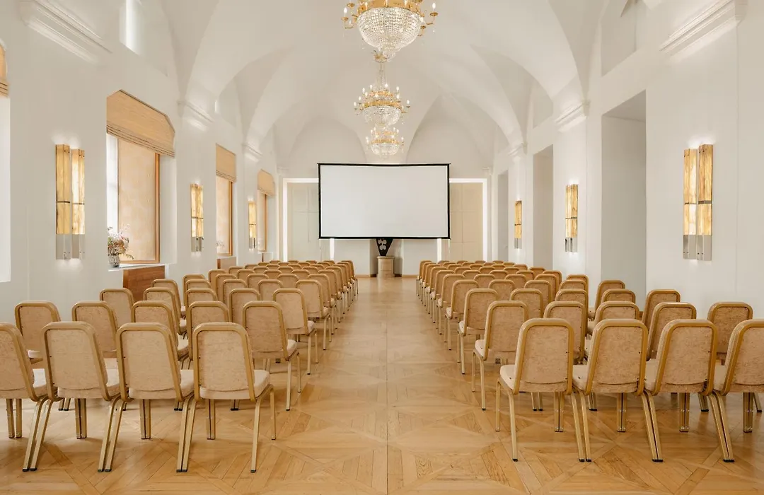 Mandarin Oriental, Prague-1
