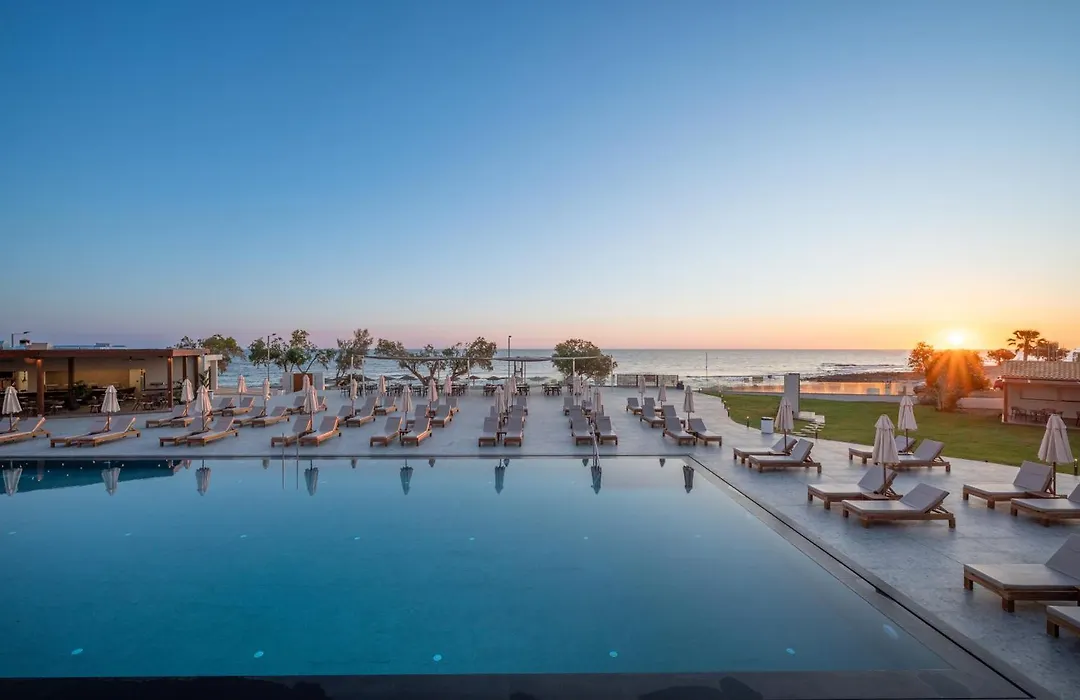 Serita Beach Hotel-1