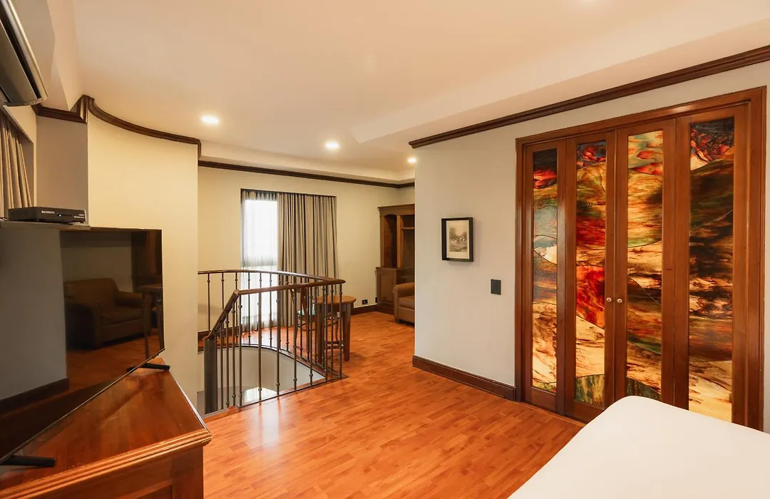 Hotel Park 10-1