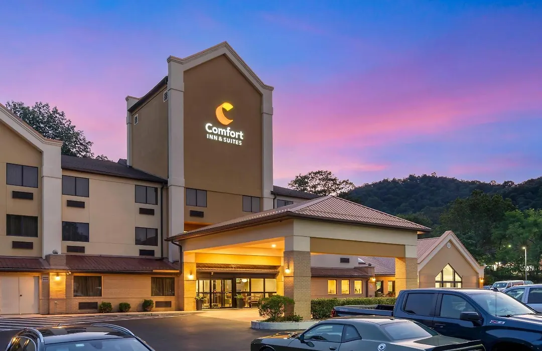 Comfort Inn & Suites Lavale - Cumberland-1