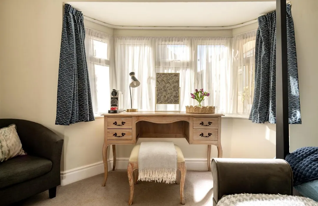 The Lansdowne Boutique Rooms With Breakfast - Adults Only-1