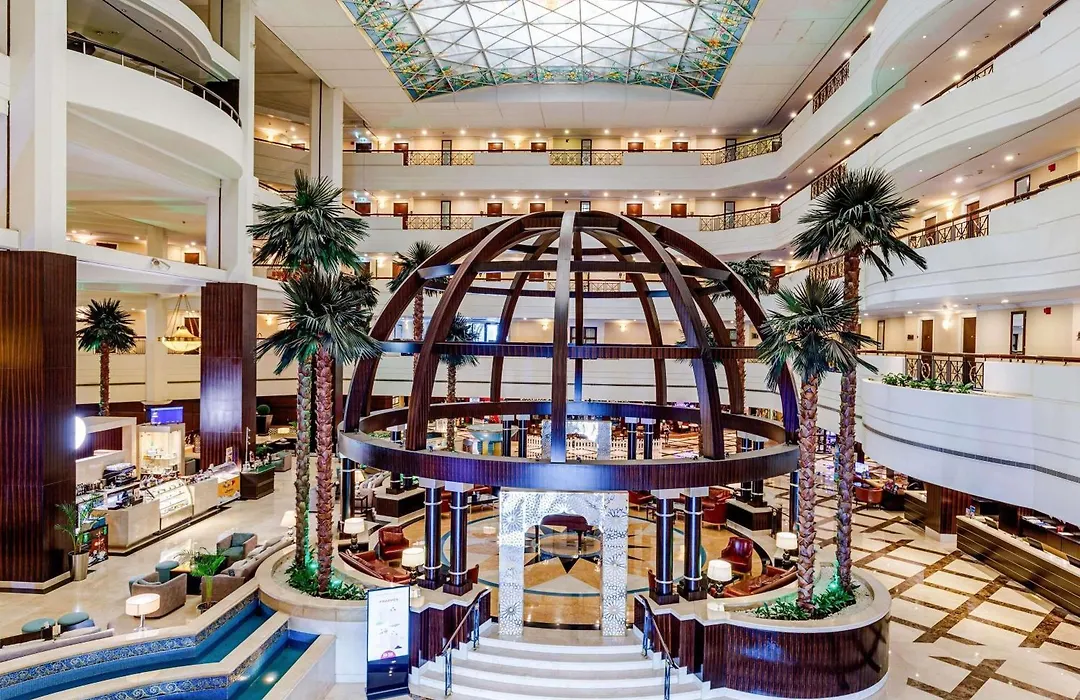 Moevenpick Grand Al Bustan-1