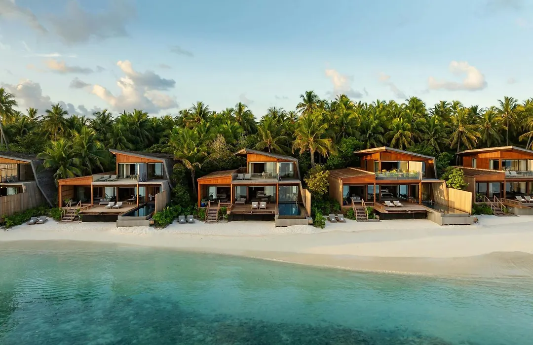 The St. Regis Maldives Vommuli Resort-1