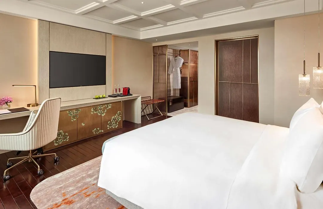 Moevenpick Hotel Hanoi Centre-1