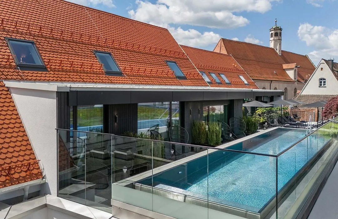 Hotel Maximilian'S-1