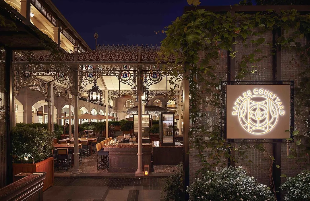 Raffles Singapore-1