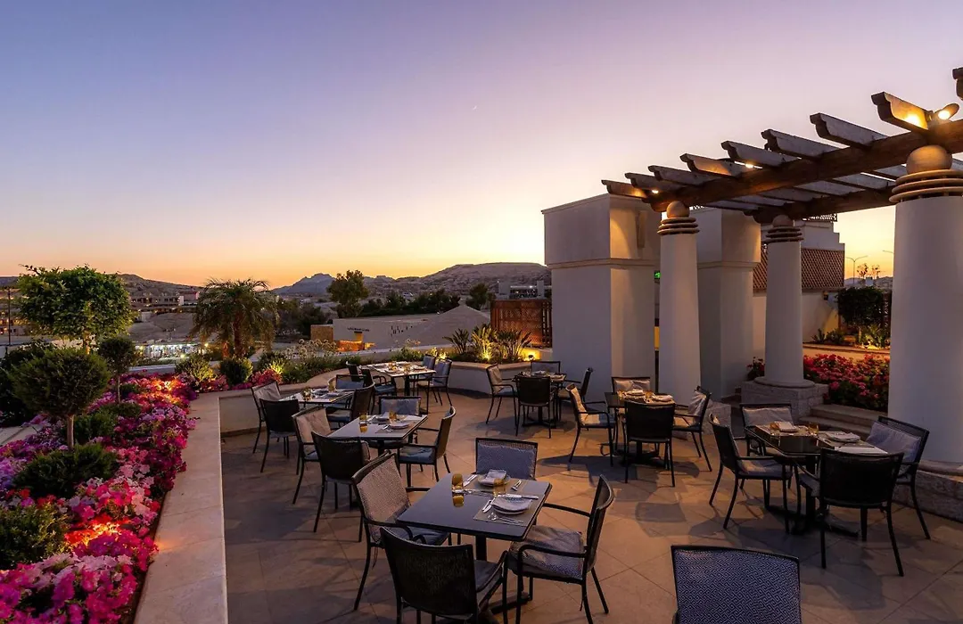 Moevenpick Resort Petra-1