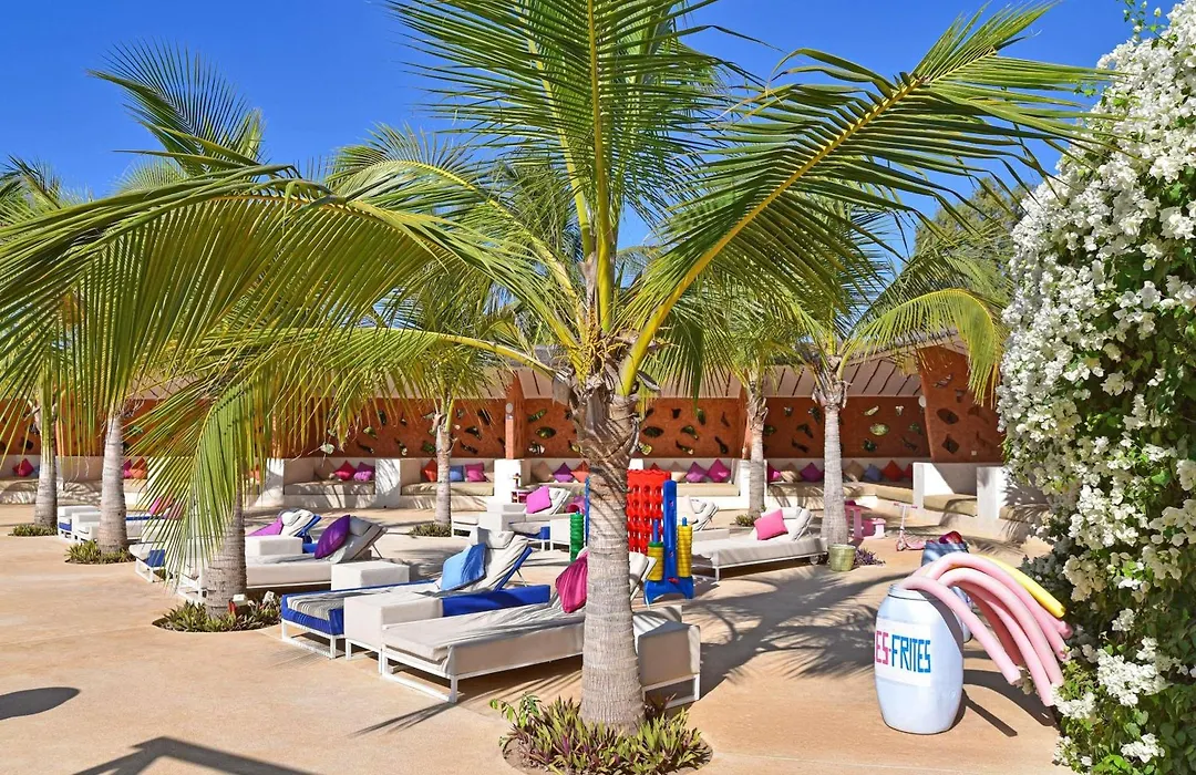 Movenpick Resort Lamantin Saly-1