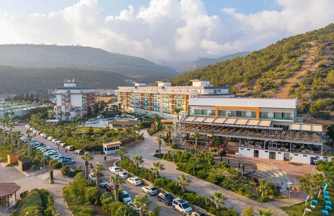 Ulu Resort Hotel-1