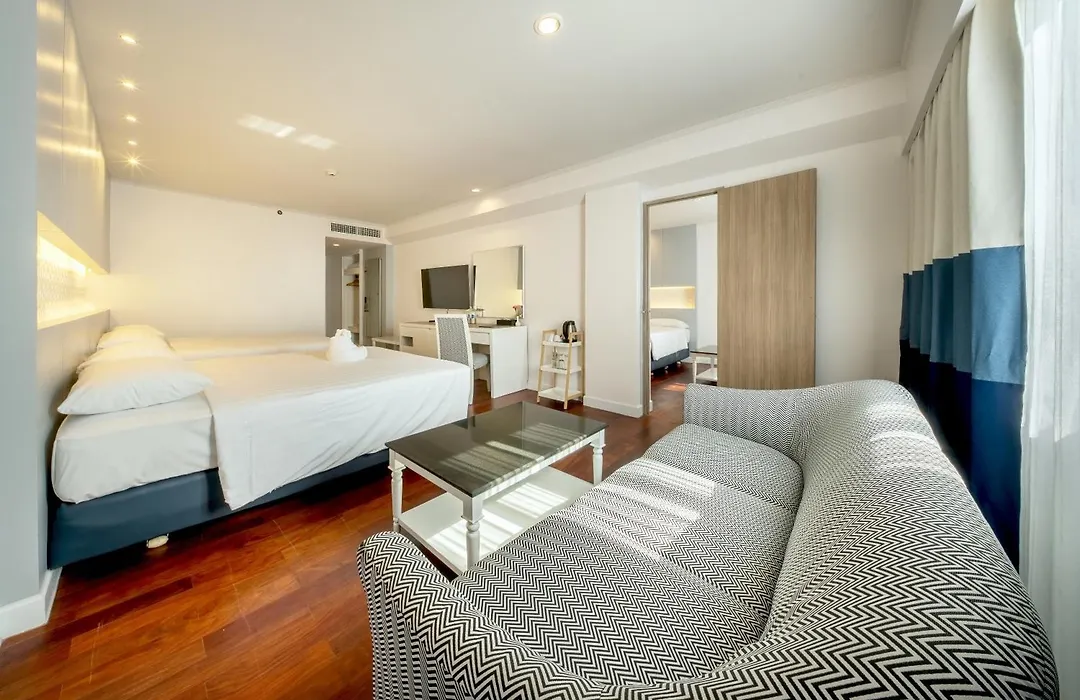 Jomtien Palm Beach Hotel & Resort - Family-Friendly-1