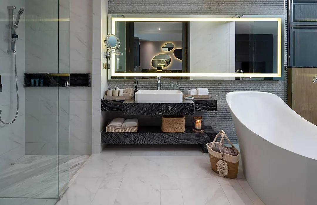 Wyndham Grand Nai Harn Beach Phuket-1