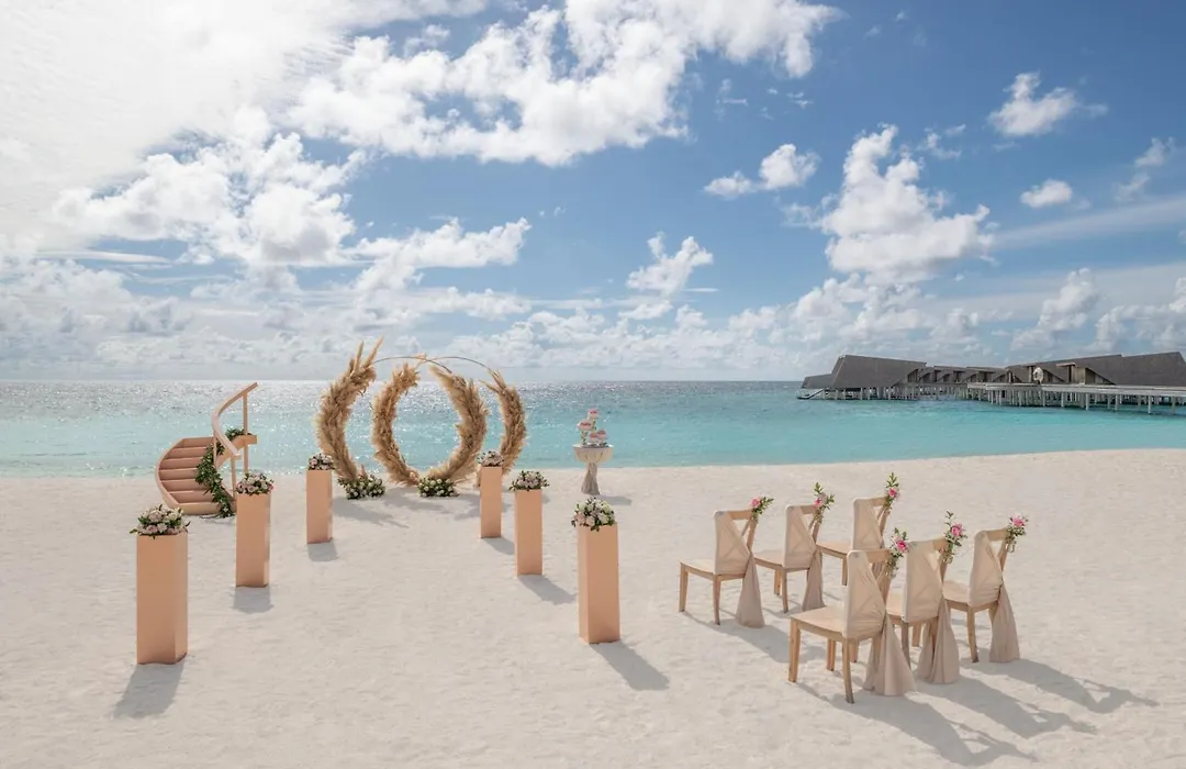 The St. Regis Maldives Vommuli Resort-1