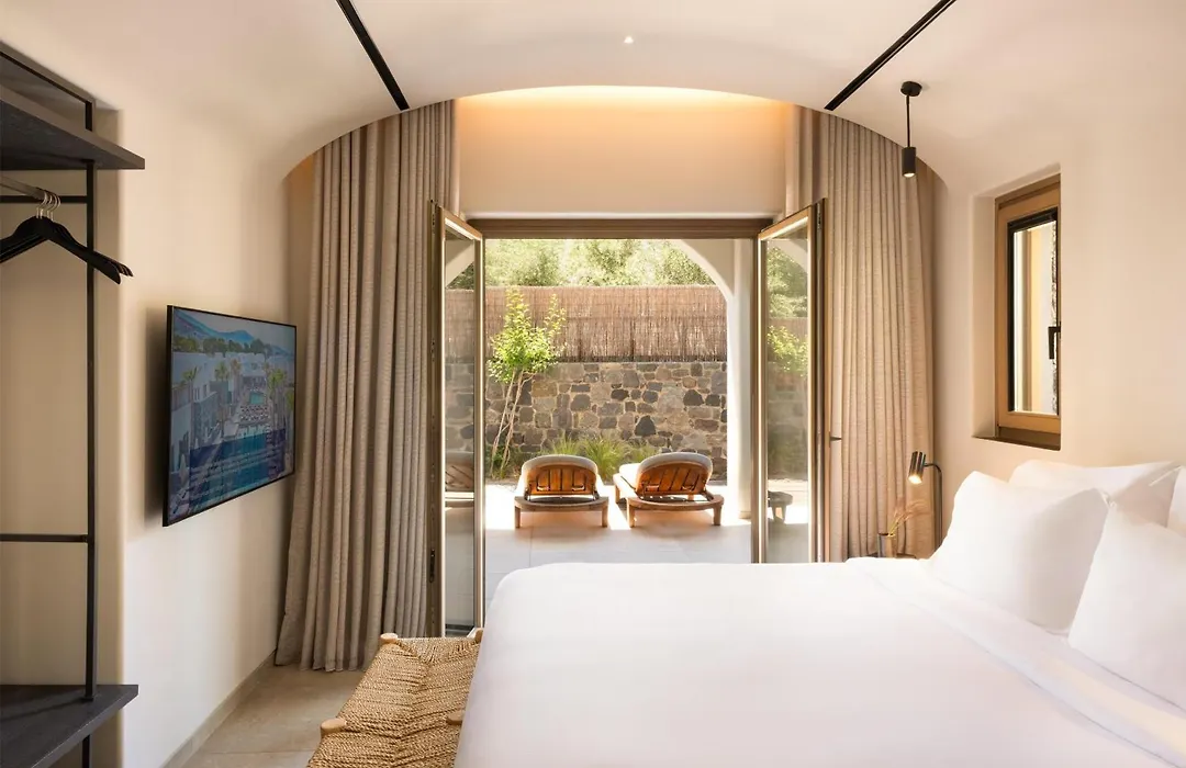 Radisson Blu Zaffron Resort, Santorini (Adults Only)-1