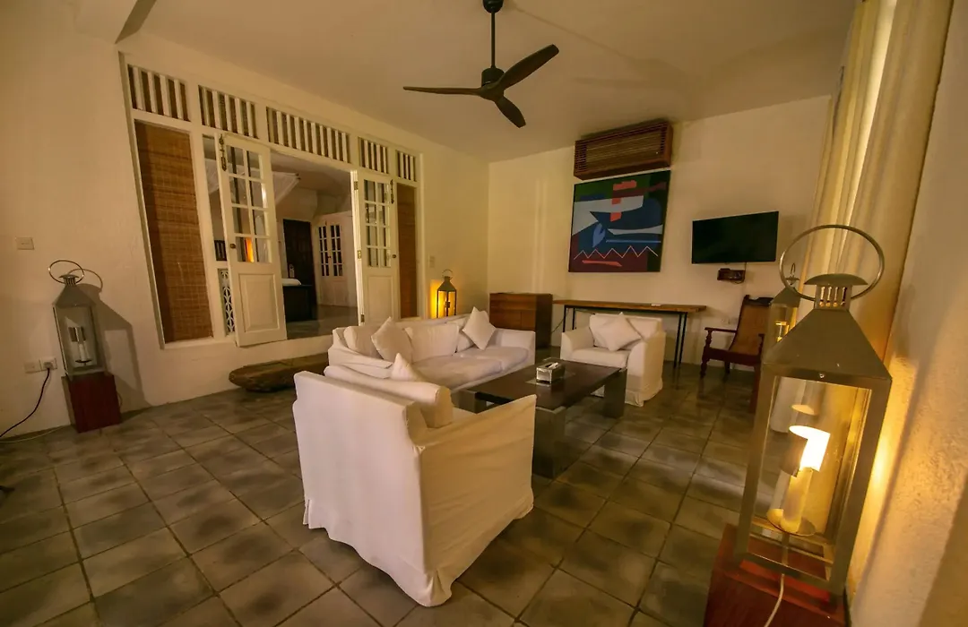 Club Villa-1