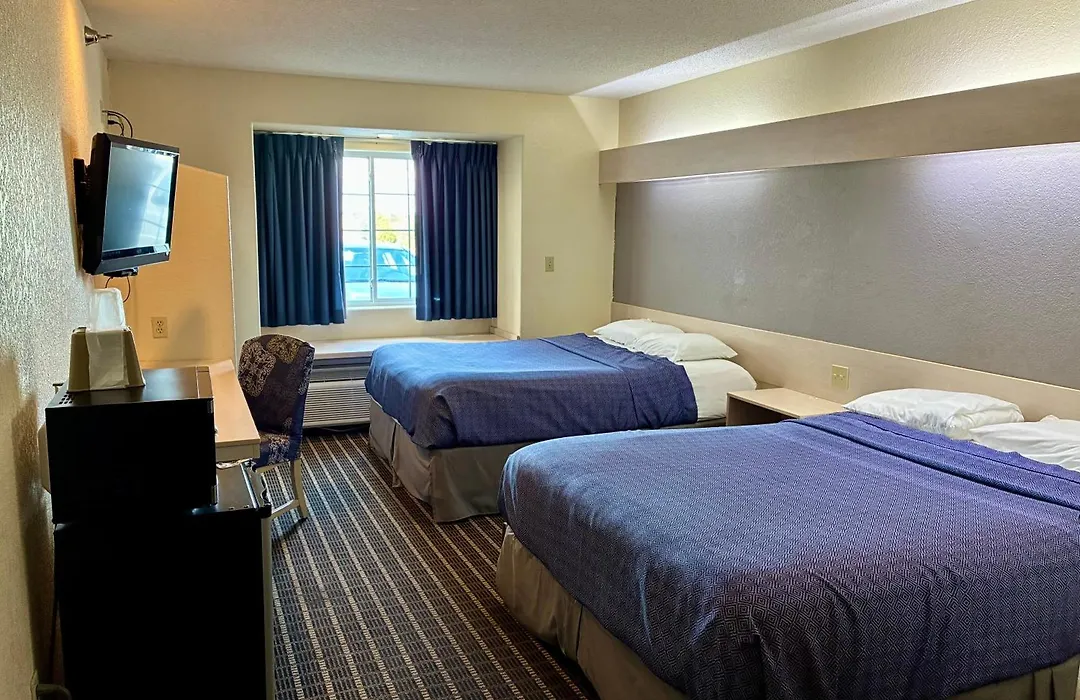 Chadron Inn & Suites-1