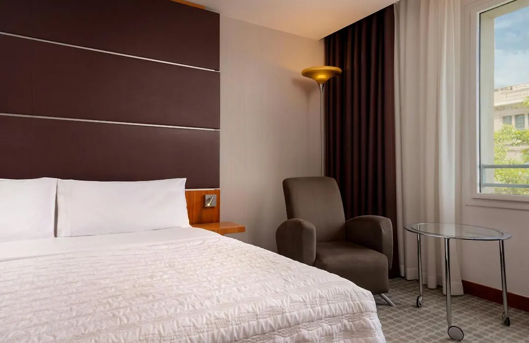 Le Meridien Barcelona-1