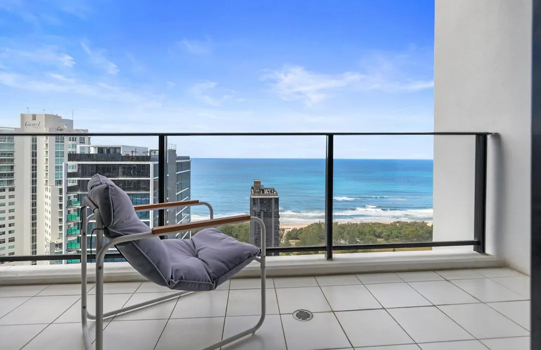 Ultra Broadbeach-1