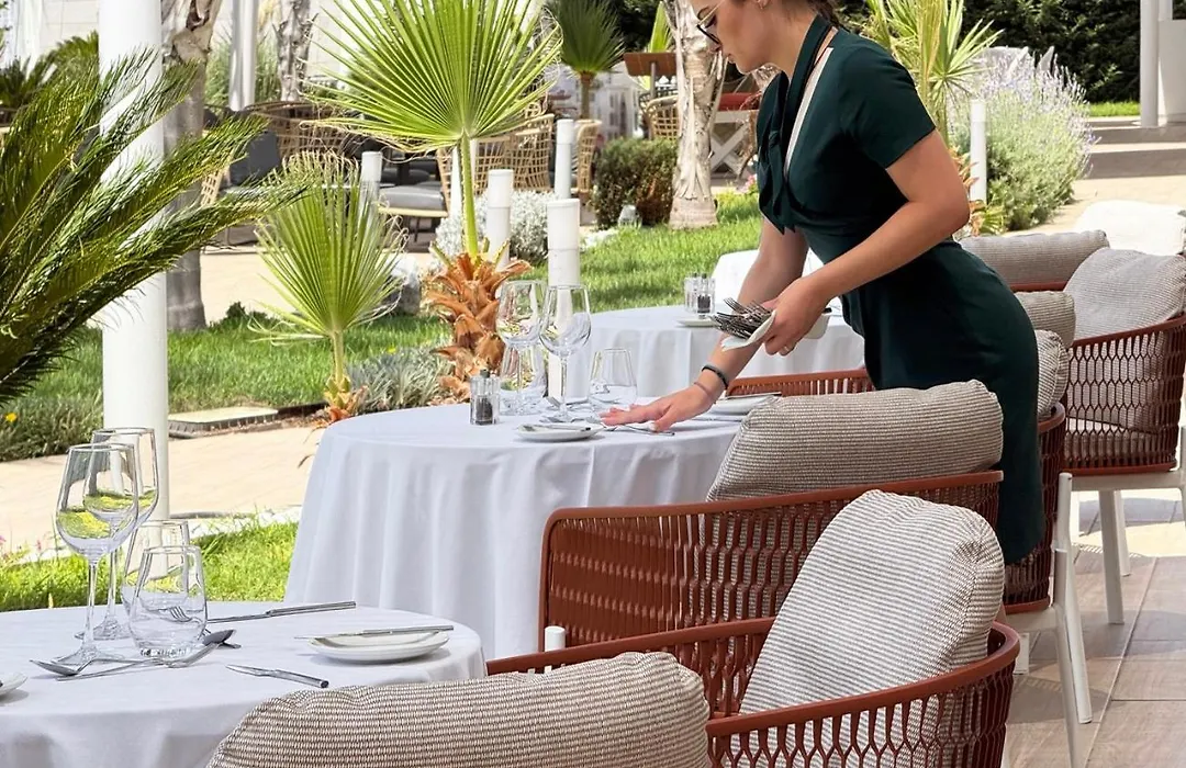 Ivi Mare - Designed For Adults By Louis Hotels-1