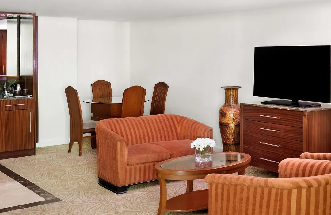 Moevenpick Hotel Karachi-1