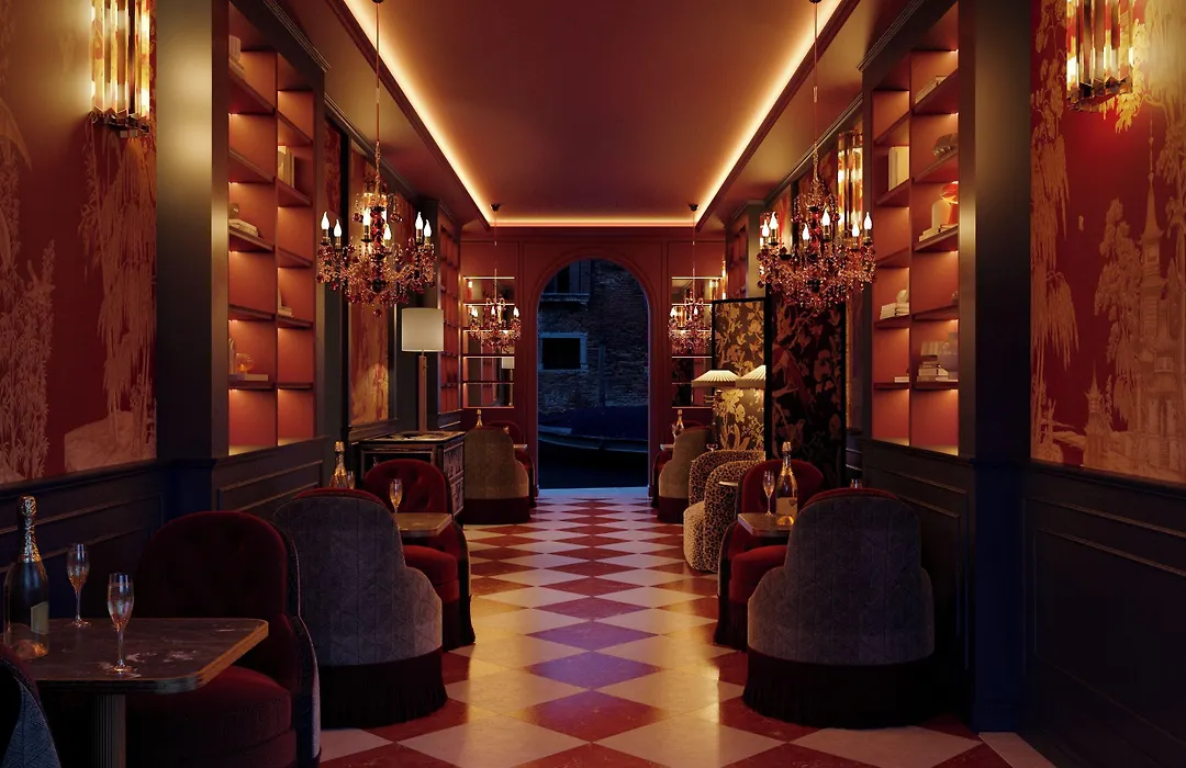 Eight Venezia-1
