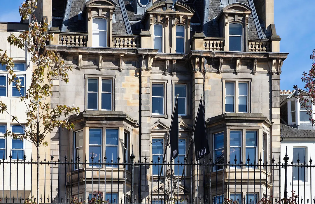 100 Princes Street-1