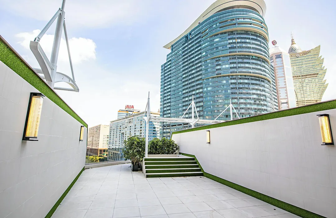 Yoho Treasure Island Hotel-1
