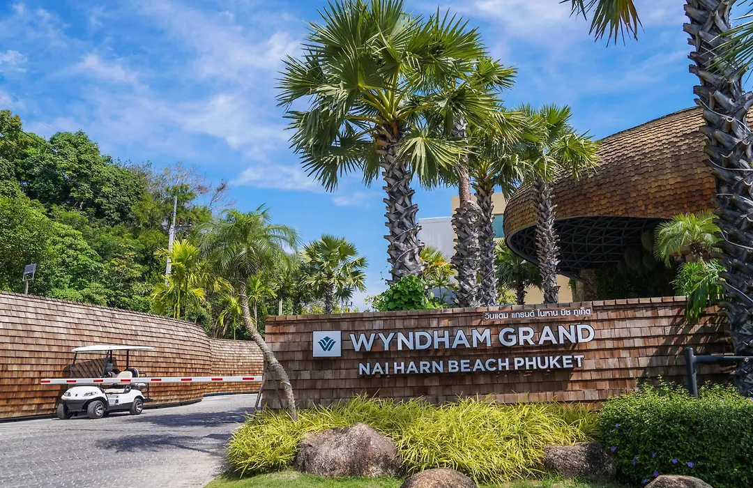 Wyndham Grand Nai Harn Beach Phuket-1