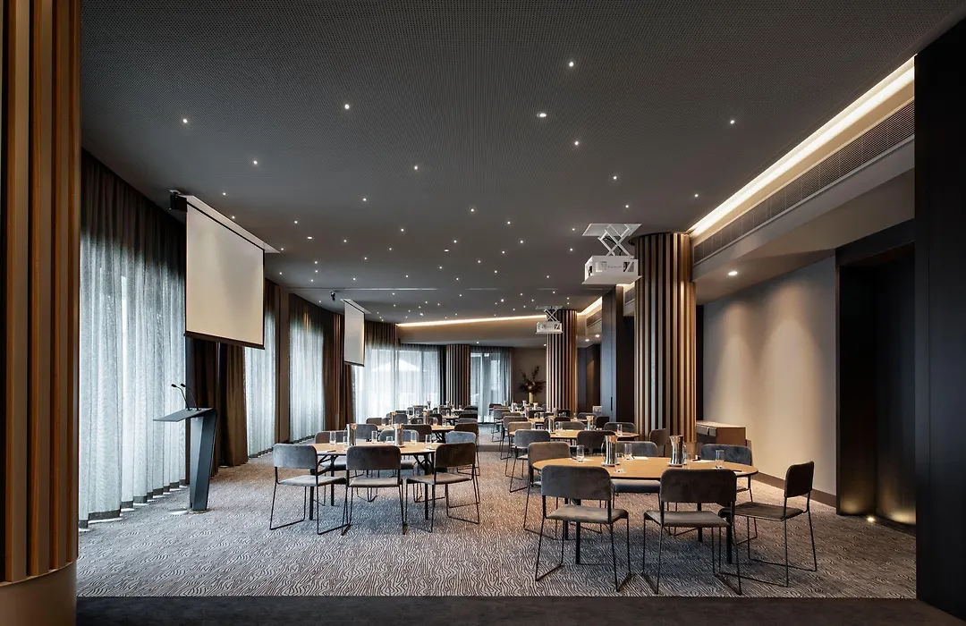 Melbourne Marriott Hotel Docklands-1