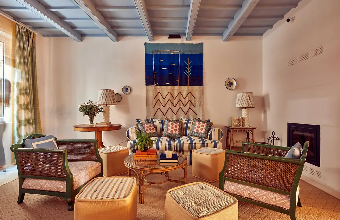 Cristine Bedfor Mahon Boutique Hotel-1