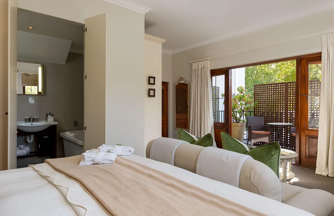 Fernwood Manor Boutique Guest House-1