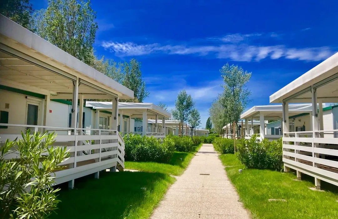 Isamar Holiday Village-1