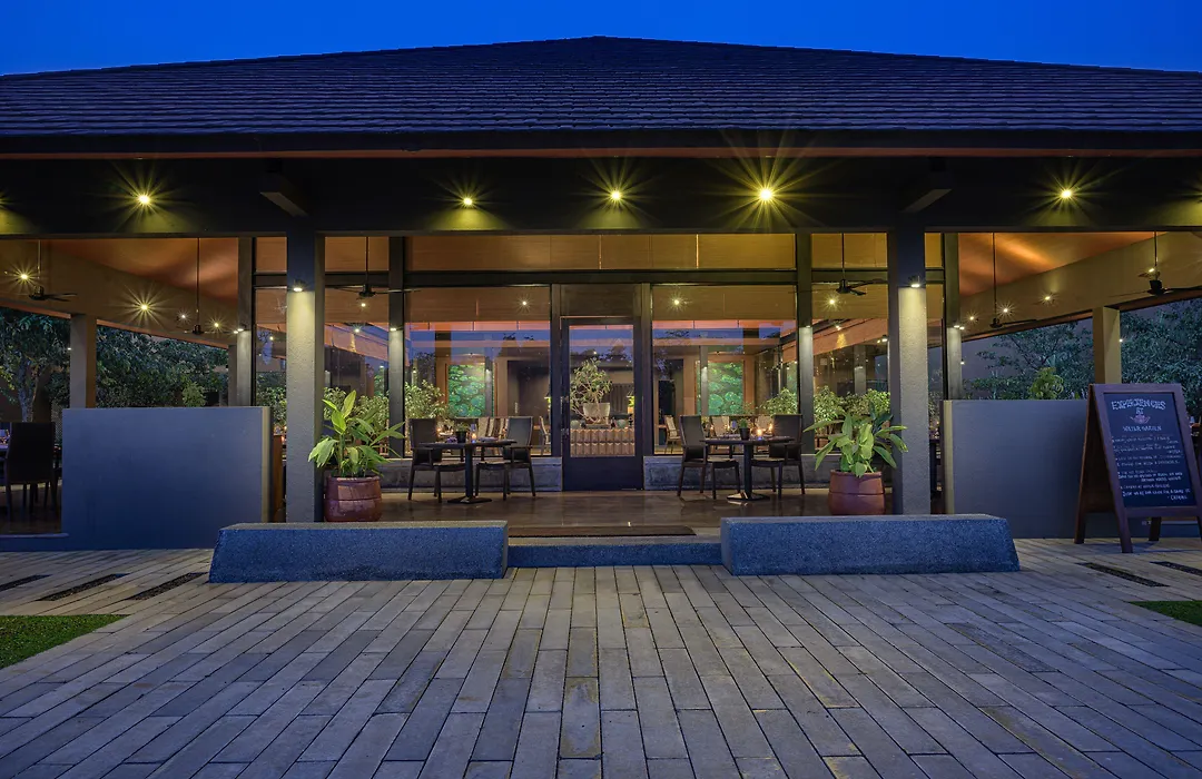 Water Garden Sigiriya - 30 Chic Designed Private Villas Overlooking Sigiriya-1