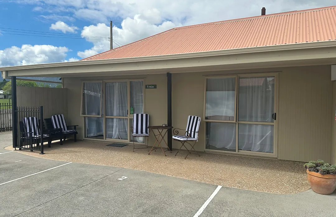 The Olive Motel-1