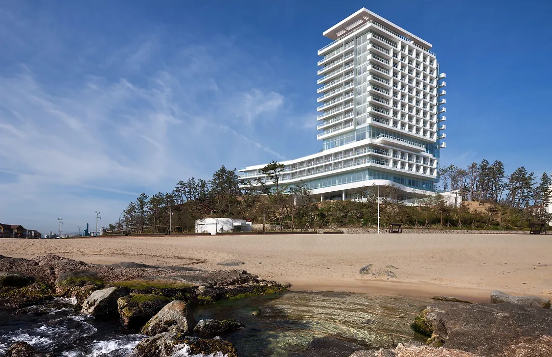 Seamarq Hotel-1