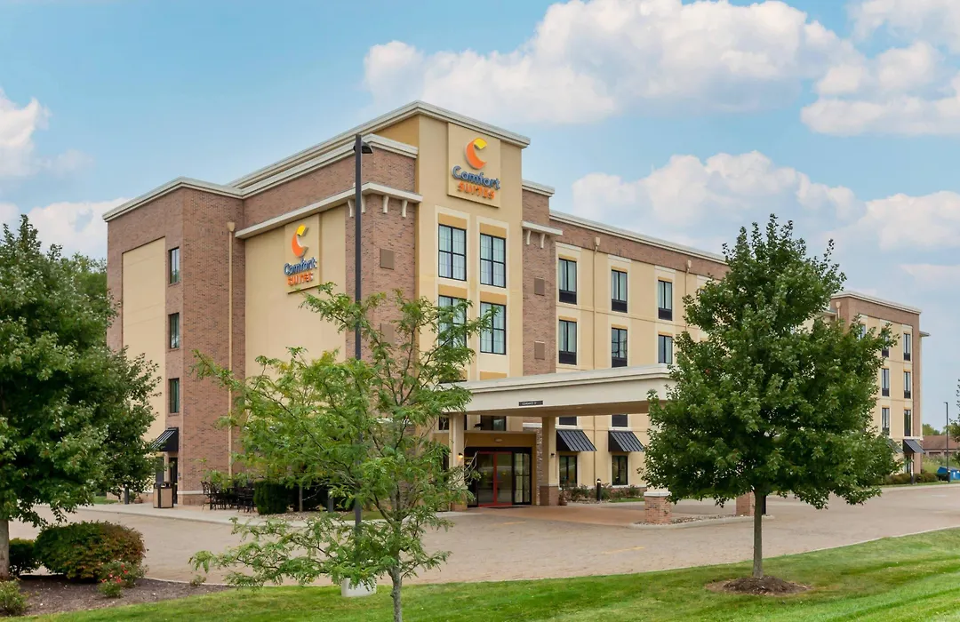Comfort Suites Hartville-North Canton-1