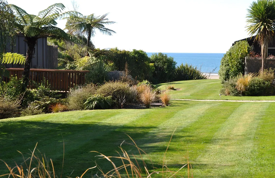 Adrift In Golden Bay- Absolute Beachfront Villas (Adults Only)-1