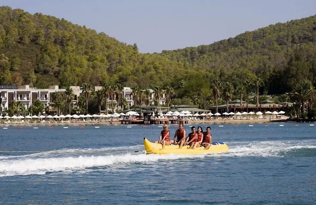 Green Bay Resort & Spa-1