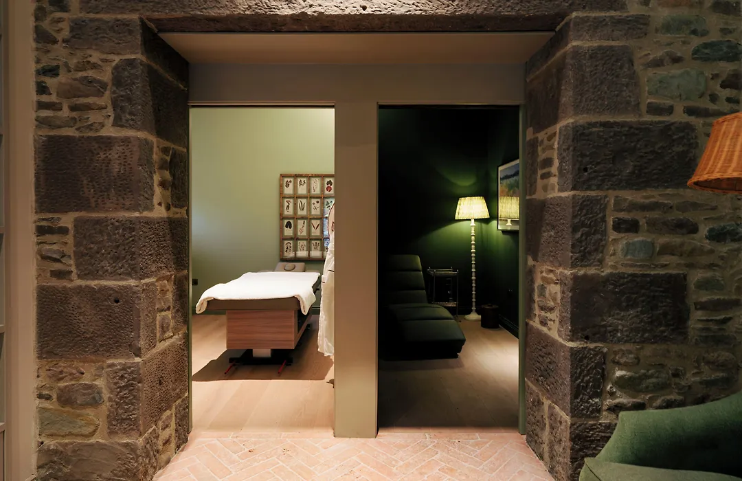 Cromlix-1