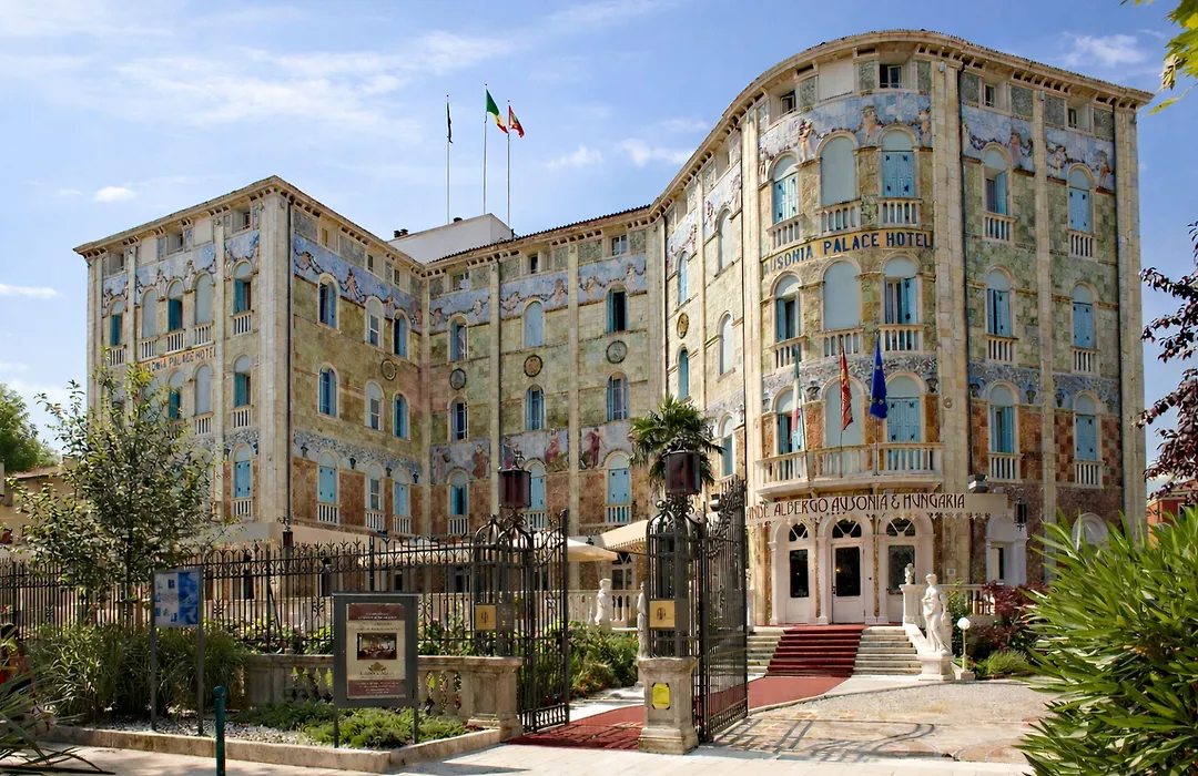 Ausonia Hungaria Wellness & Lifestyle-1