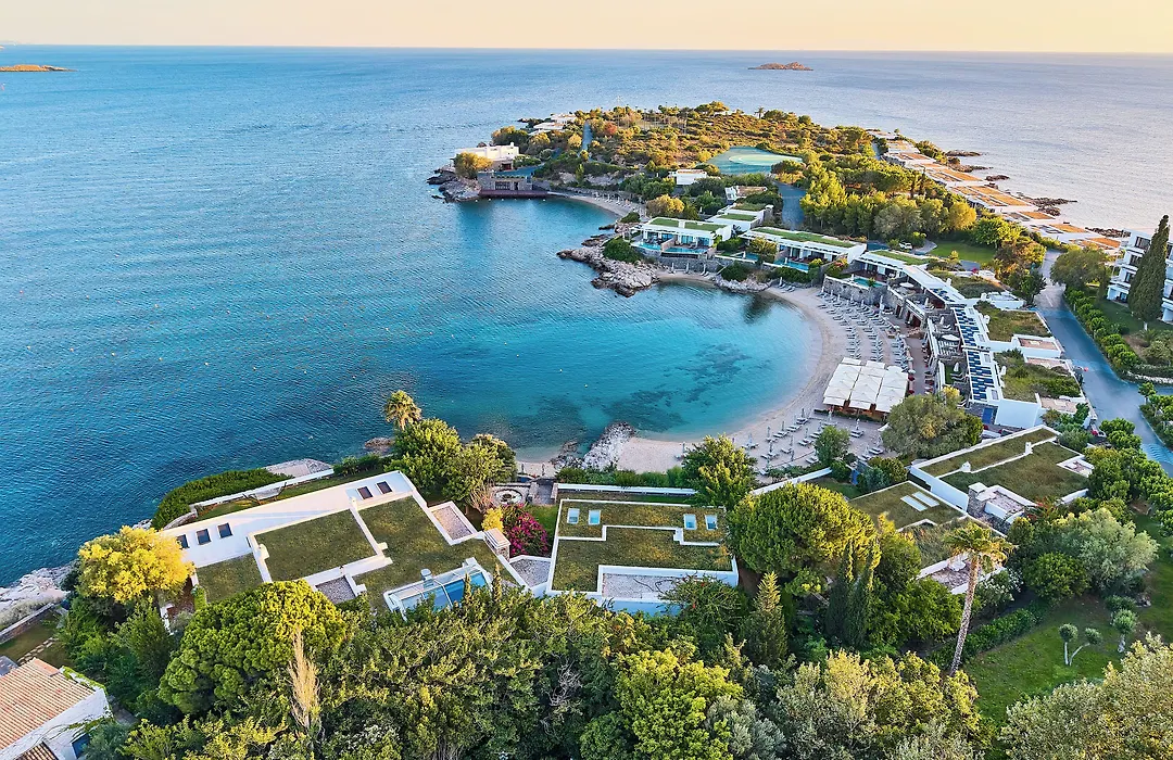 Grand Resort Lagonissi-1
