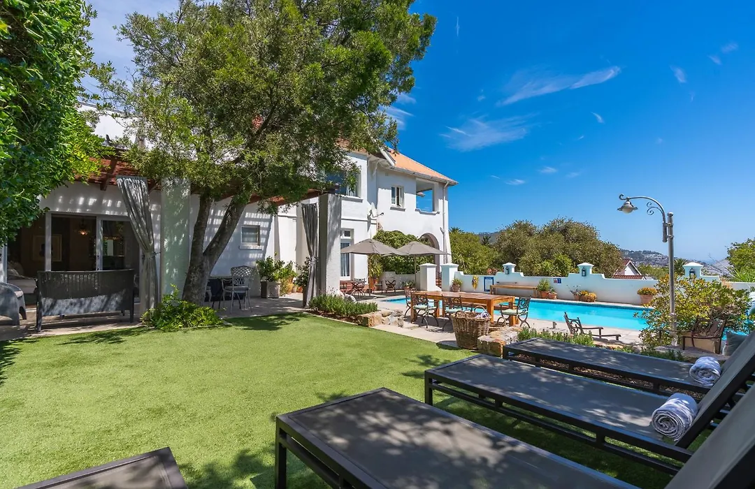 Abbey Manor Luxury Guesthouse-1