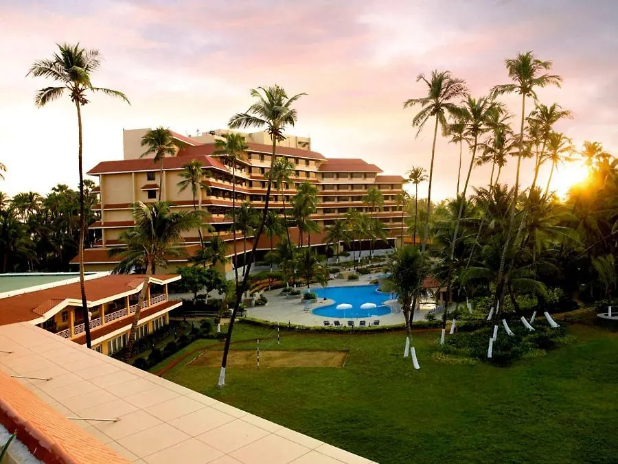 The Retreat Hotel & Convention Centre-1
