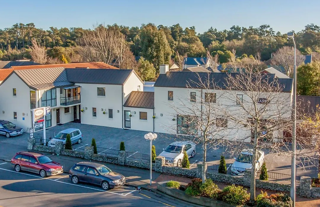 Kauri Motel On Riccarton-1