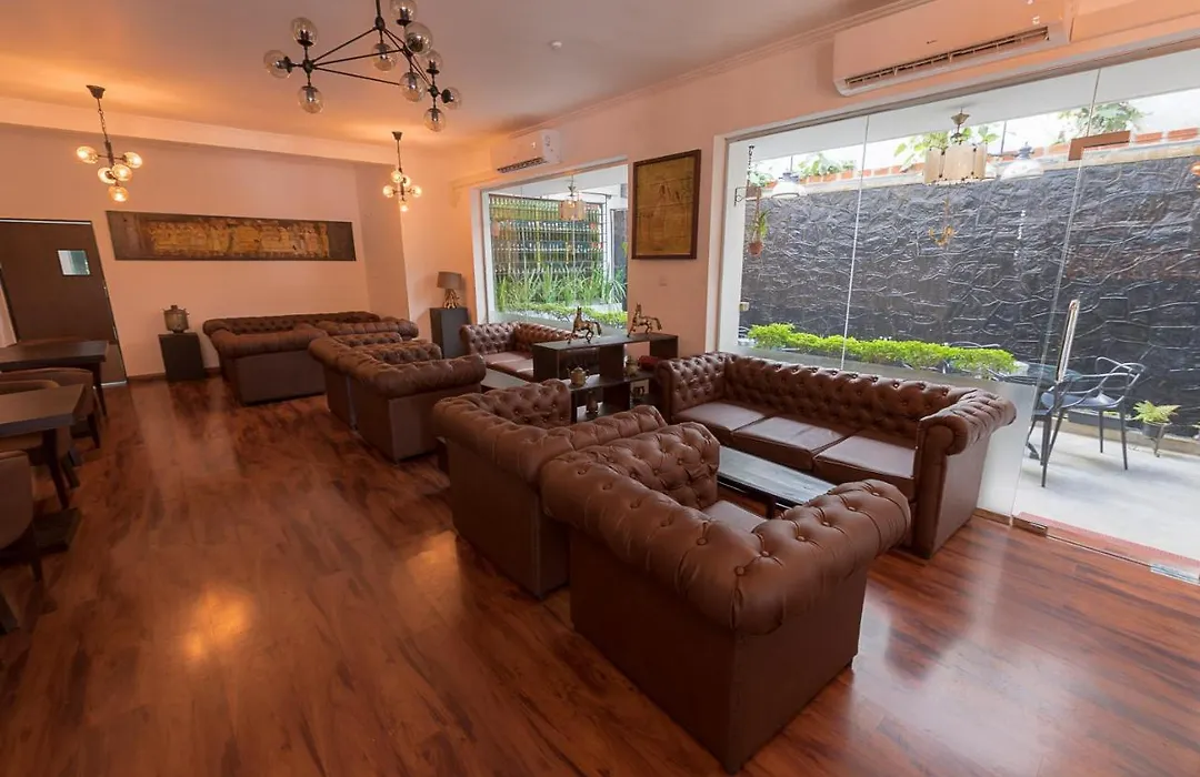Pearl Royal Hotel, Colombo-1