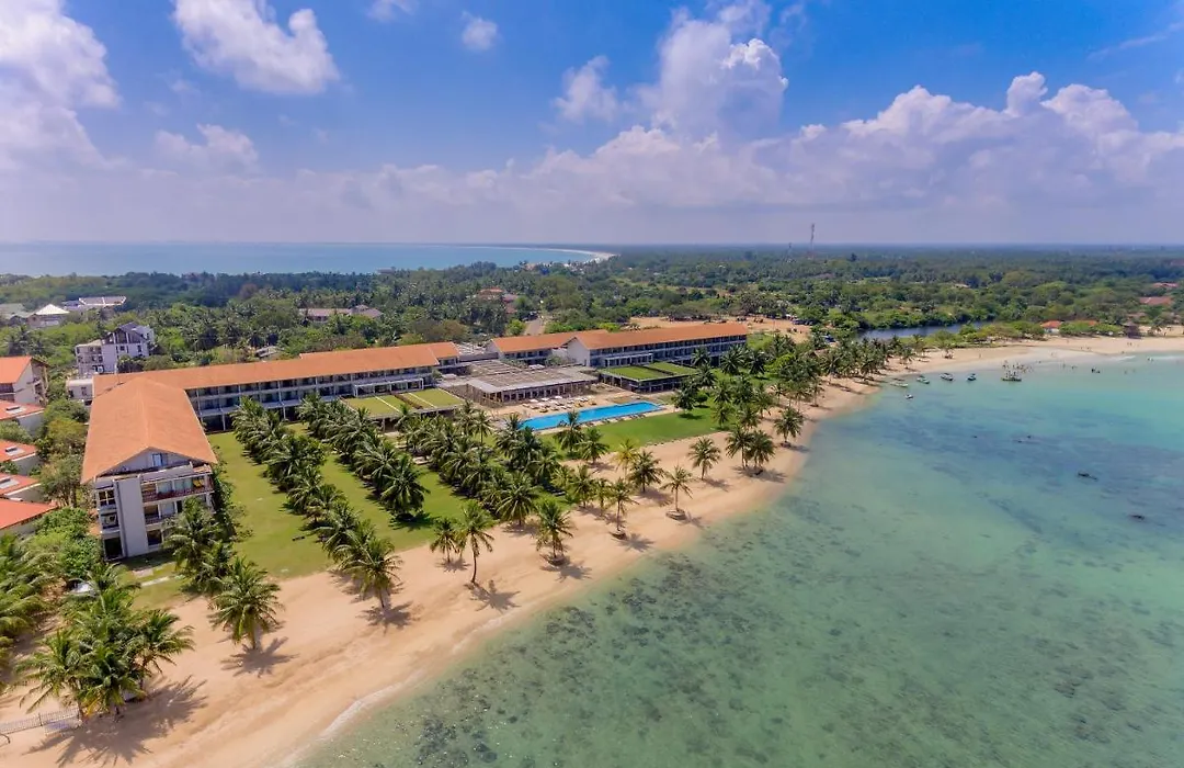 Amaya Beach Passikudah-1