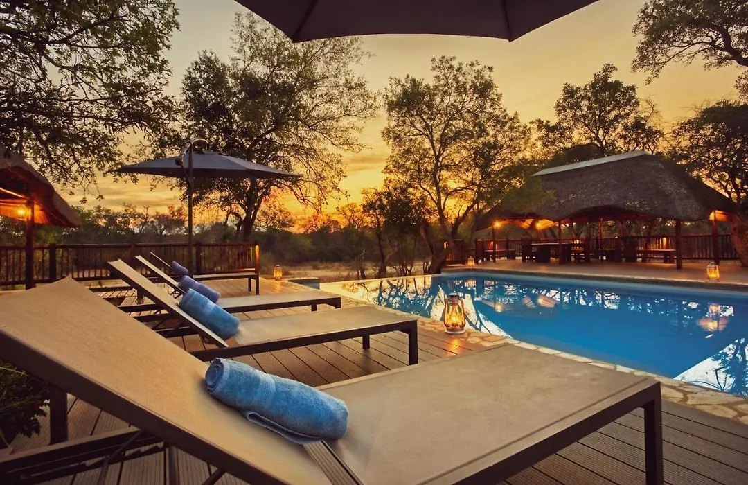 Vuyani River Lodge-1