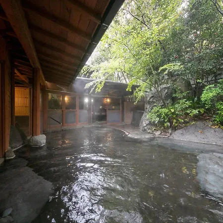 Yufuin Onsen Hinoharu Ryokan-3