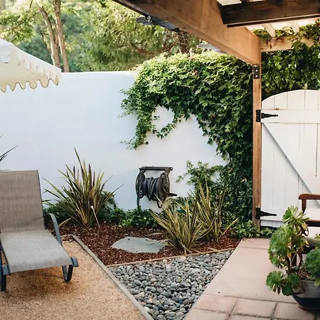 Cottage Inn & Spa-2
